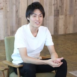 大久保亮佑